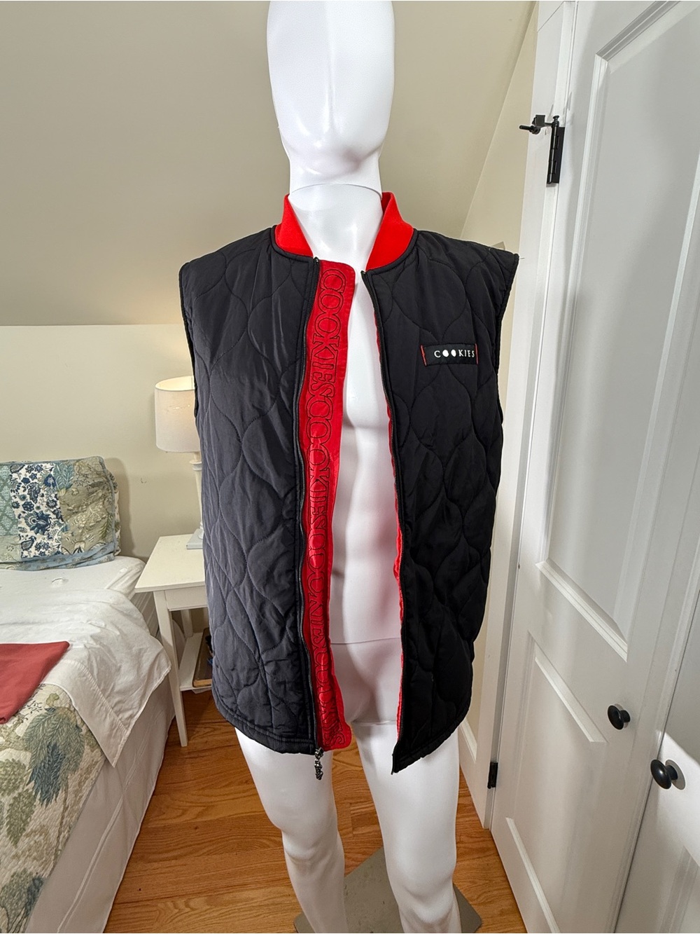 Cookies🍪 Quilted Vest Black Red Full Zip Streetwear Jacket Mens Medium